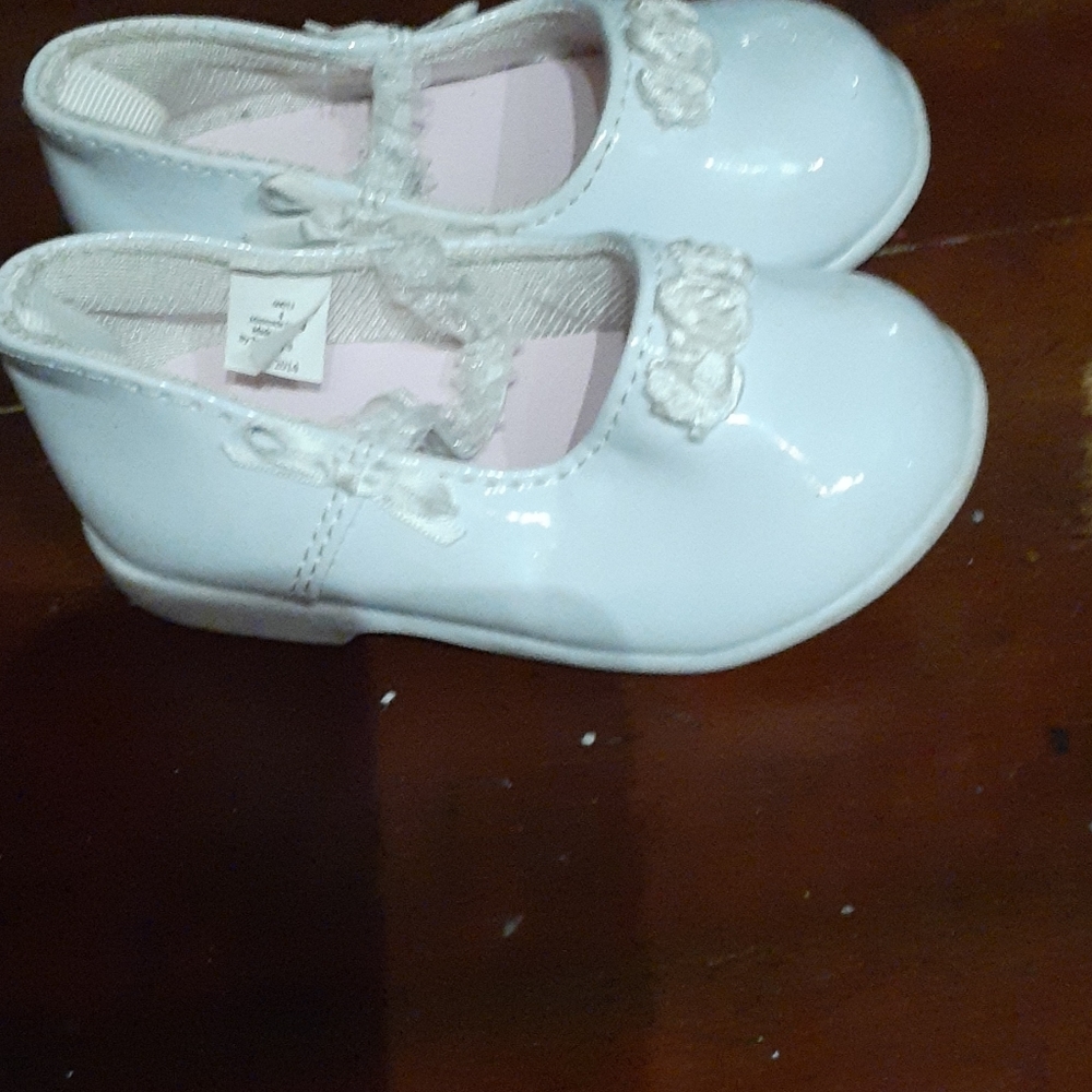 Shoes - Picture 2 of 2